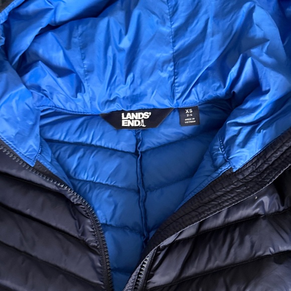 Lands End Women's Blue Hooded lightweight foldable Puffer Coat - Picture 4 of 7